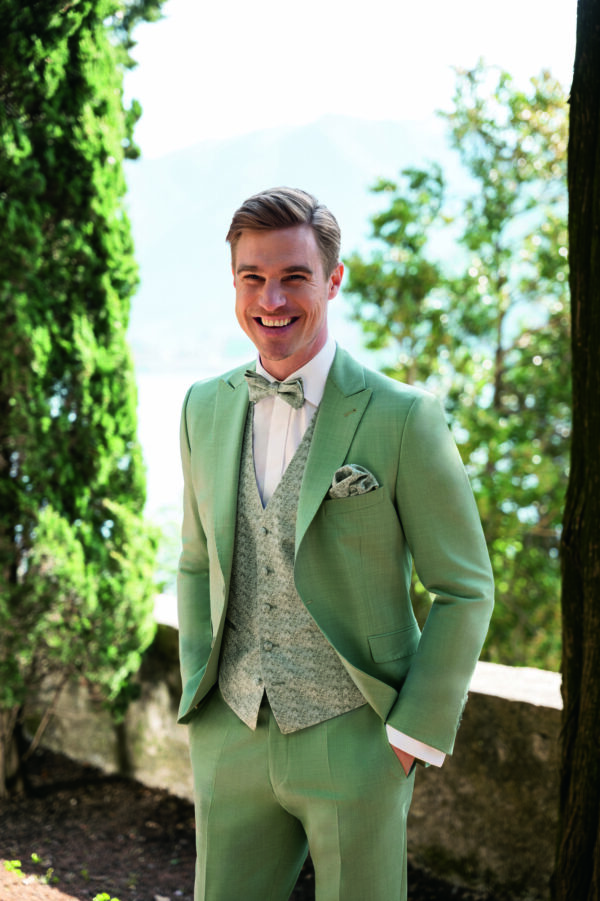 Wilvorst slim fit, világos dió zöld elegáns esküvői öltöny