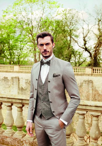 Tziacco slim fit, ezüstfényű barna esküvői öltöny